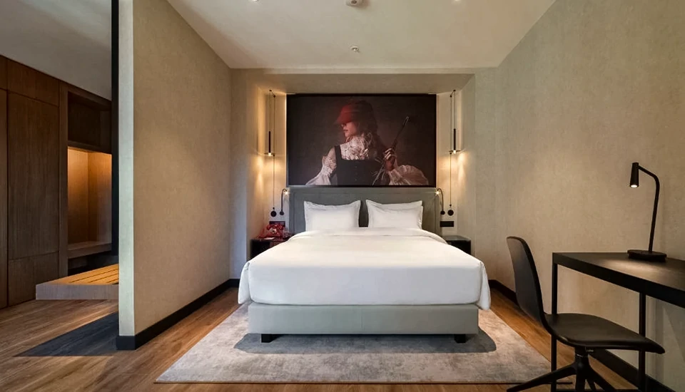 هتل رادیسون رد تفلیس